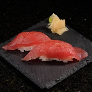 Maguro Nigiri